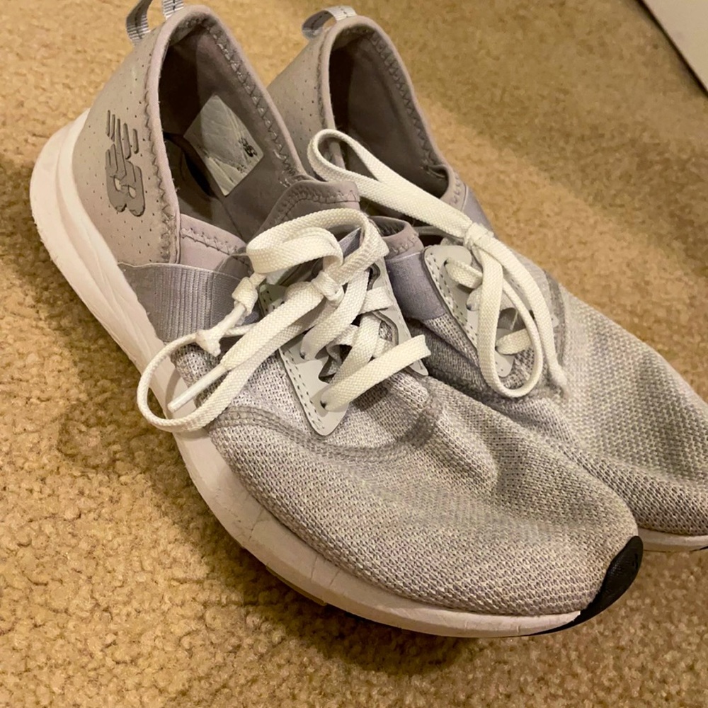 New Balence Tennis Shoes